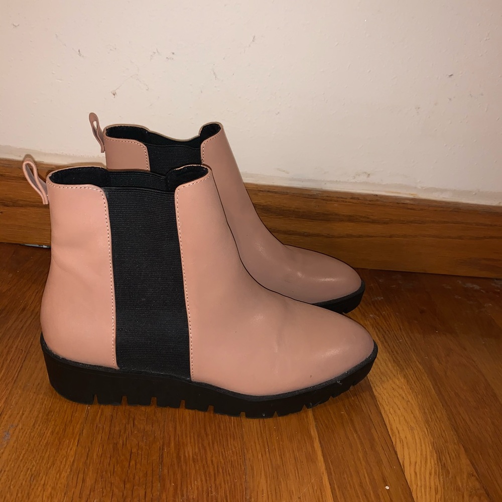 ALDO Booties❤️✨ - Picture 3 of 8